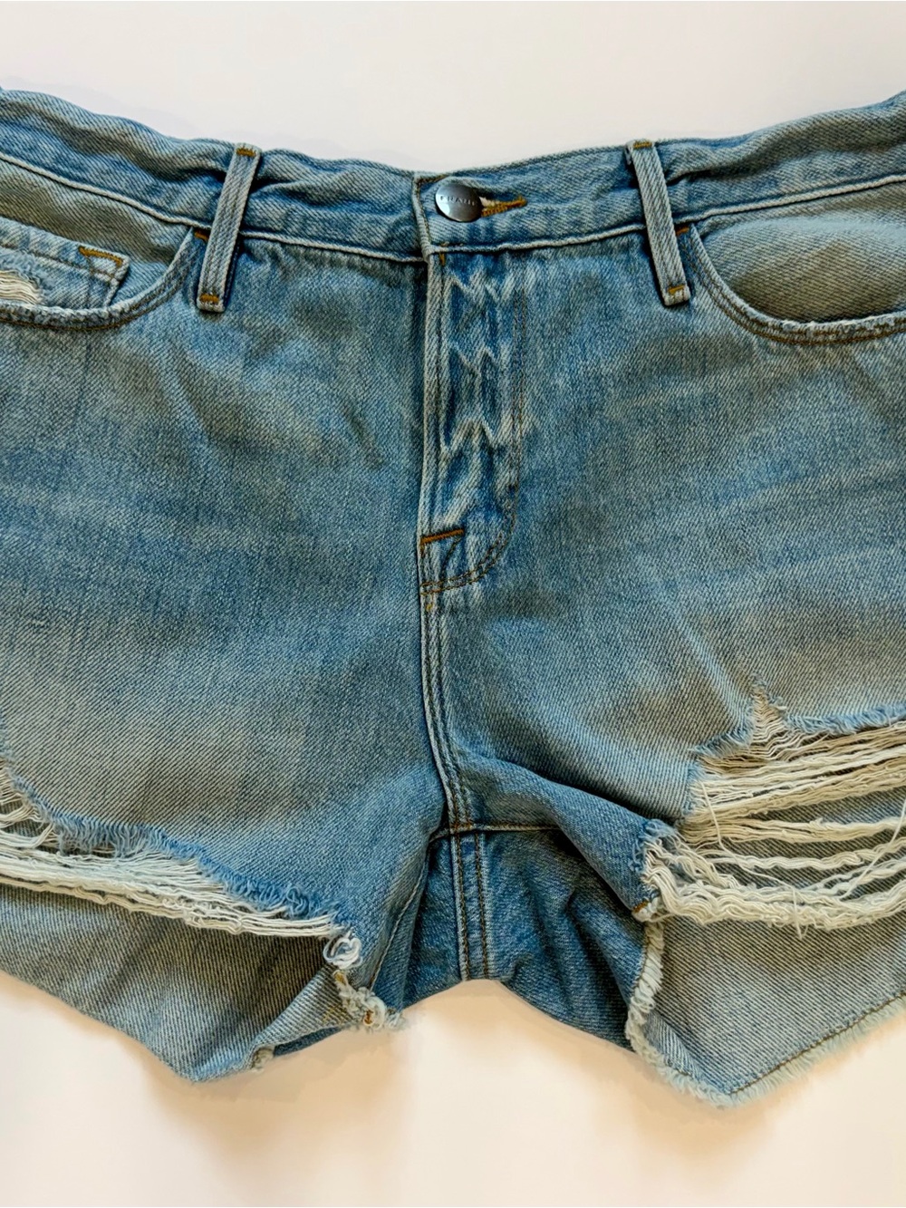 Women’s Frame Light Blue Cut-Off Shorts Size 27
